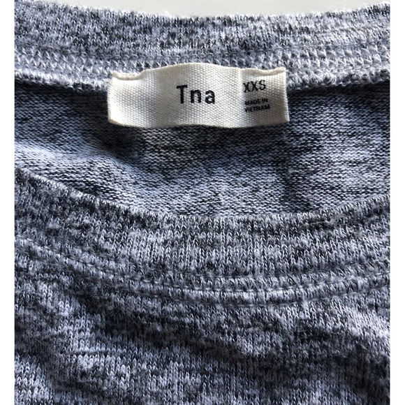 TNA Fitted Long Sleeve Thermal Top - Picture 2 of 3